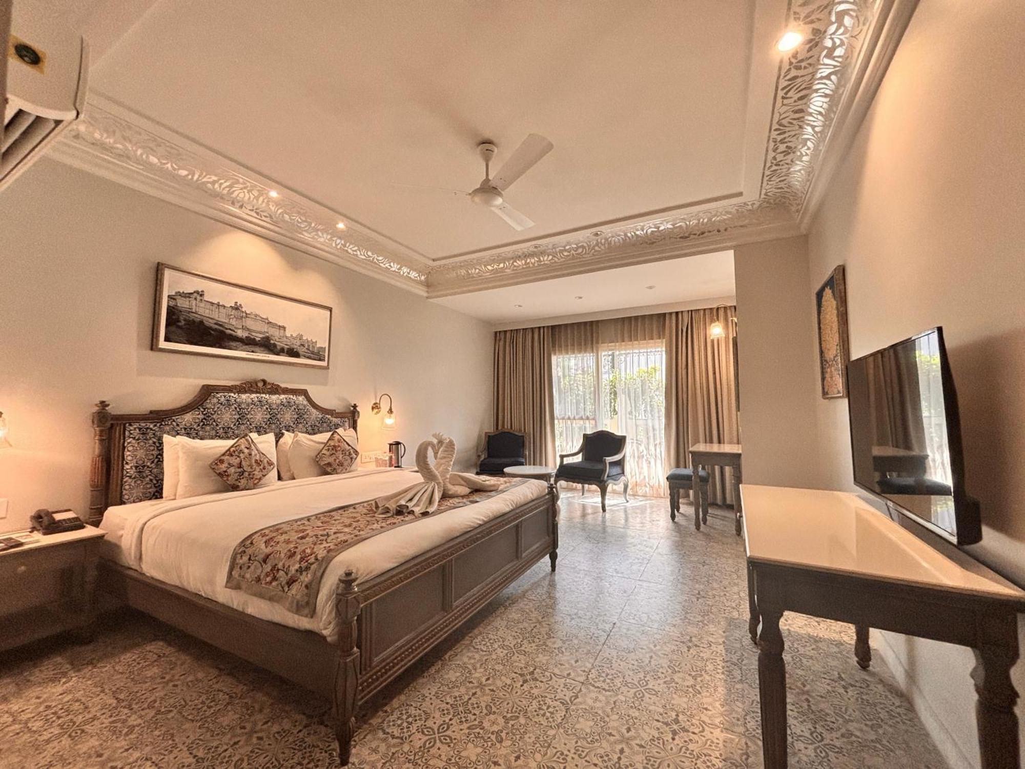 Ratnawali – A Vegetarian Heritage Hotel Jaipur Bagian luar foto