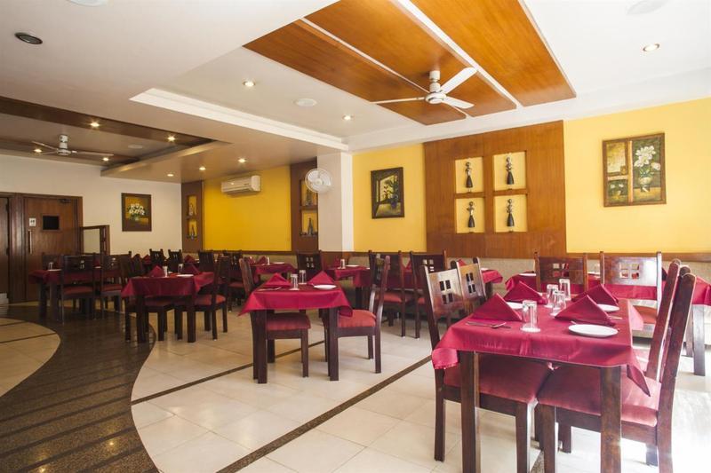 Ratnawali – A Vegetarian Heritage Hotel Jaipur Bagian luar foto