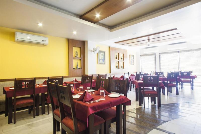 Ratnawali – A Vegetarian Heritage Hotel Jaipur Bagian luar foto